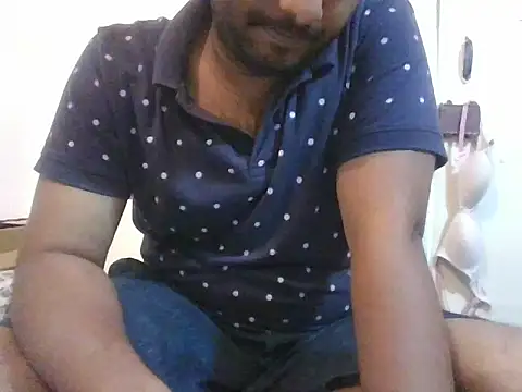 Snapshot of Nunnu_0 chatting on 30, 10, 2025 Nunnu 0 online show from 30, 10, 2025