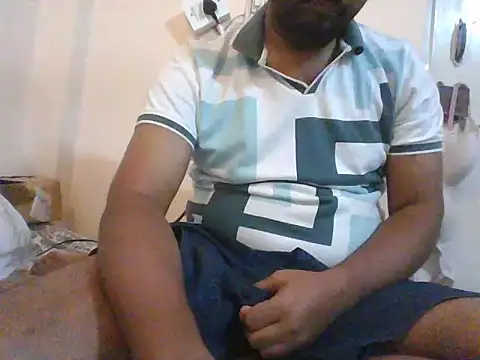 Snapshot of Nunnu_0 chatting on 31, 10, 2025 Nunnu 0 online show from 31, 10, 2025