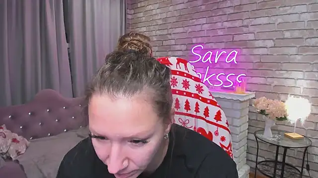 Snapshot of SarahCoksss chatting on 8, 12, 2024 SarahCoksss online show from 8, 12, 2024