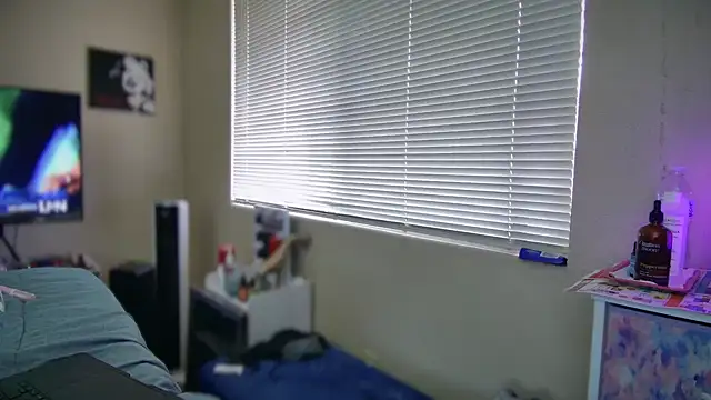 Snapshot of Yagurl__west chatting on 13, 2, 2025 Yagurl west online show from 13, 2, 2025