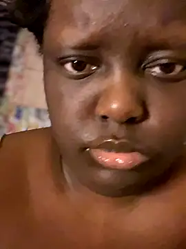 Snapshot of Yagurl__west chatting on 13, 11, 2025 Yagurl west online show from 13, 11, 2025