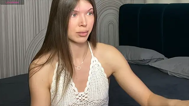 viviann evans online show from 3, 3, 2025