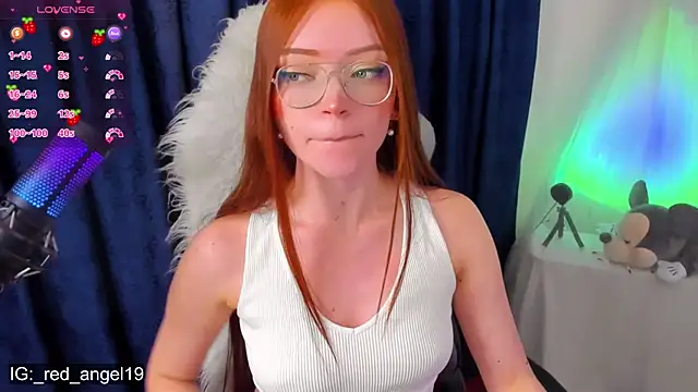 Snapshot of Asian_volcoba_a chatting on 6, 3, 2025 Asian volcoba a online show from 6, 3, 2025