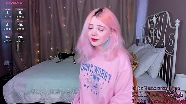   KawaiiYuki   online show from 16, 3, 2025