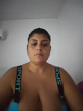 Snapshot of AlyDenalioficial chatting on 21, 5, 2026 AlyDenalioficial online show from 21, 5, 2026