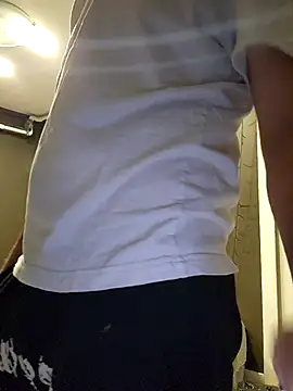 Snapshot of xxTheQuietGuyxx chatting on 4, 10, 2025 xxTheQuietGuyxx online show from 4, 10, 2025
