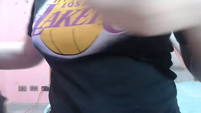 nadescomthxx online show from 24, 10, 2025