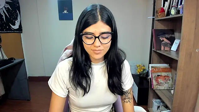 valerie  skyy online show from 26, 2, 2025