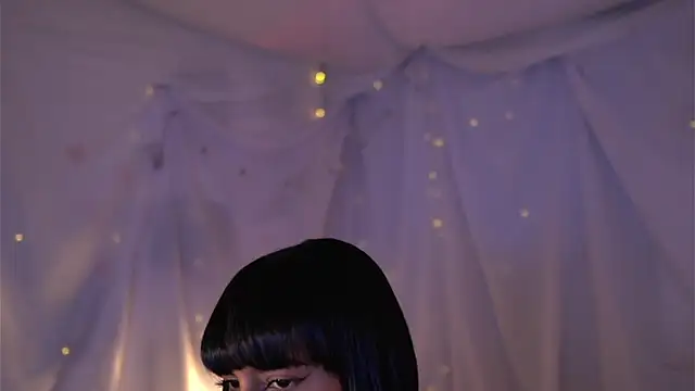 Snapshot of JulietaWinona chatting on 9, 1, 2025 JulietaWinona online show from 9, 1, 2025