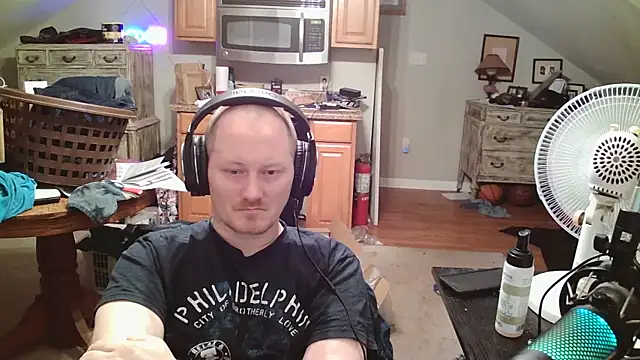 Heron341988 online show from 30, 11, 2025