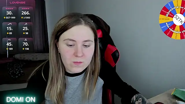 Olivia Munk online show from 30, 1, 2025