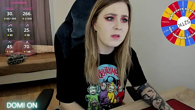 Olivia Munk online show from 2, 2, 2025