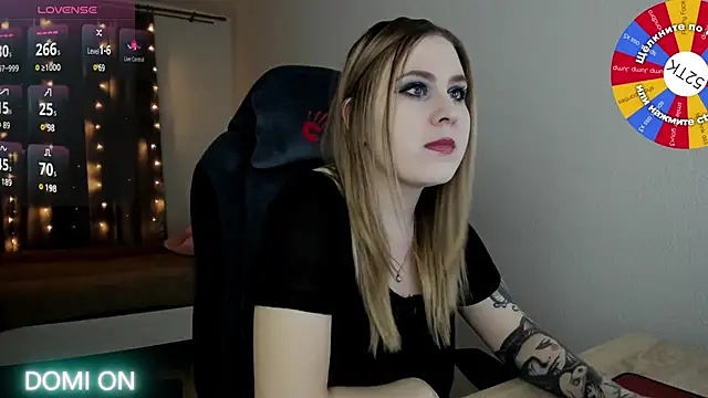 Olivia Munk online show from 14, 2, 2025