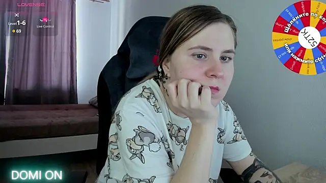 Olivia Munk online show from 15, 2, 2025