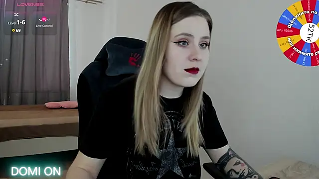 Olivia Munk online show from 18, 2, 2025