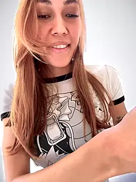 Snapshot of MichelleFerry_ chatting on 2, 10, 2025 MichelleFerry online show from 2, 10, 2025