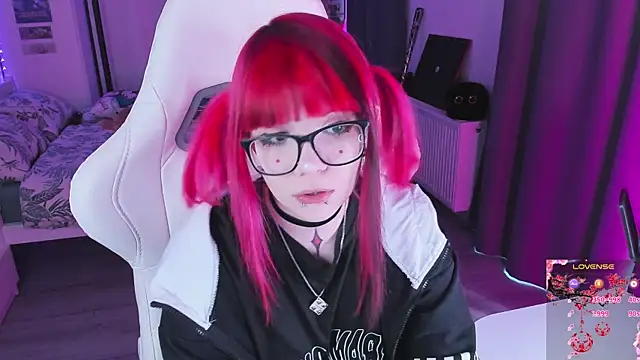 Yumi Youkai online show from 19, 10, 2025