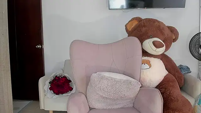 Snapshot of selene_king2 chatting on 20, 7, 2026 selene king2 online show from 20, 7, 2026