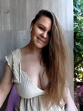 Snapshot of SexyMichellexo chatting on 12, 7, 2026 SexyMichellexo online show from 12, 7, 2026