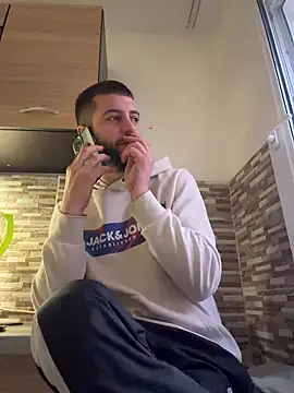 ElChapoGuzman95 online show from 26, 11, 2025