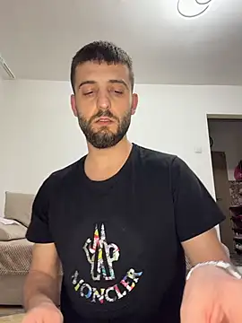 ElChapoGuzman95 online show from 2, 2, 2026