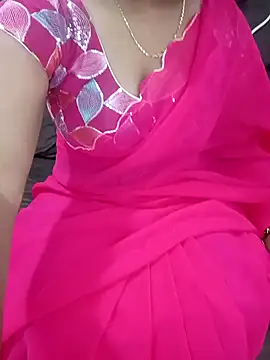 Snapshot of Mounika25 chatting on 10, 11, 2025 Mounika25 online show from 10, 11, 2025