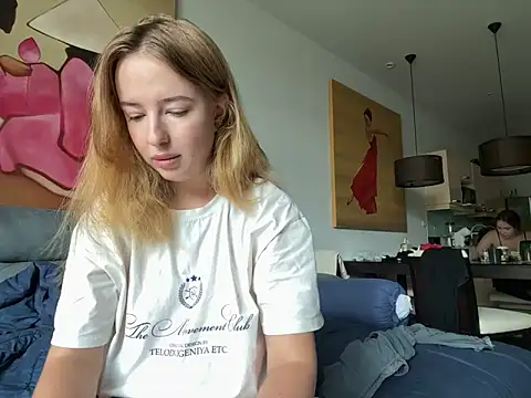 Nura n Sarah online show from 4, 3, 2025