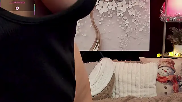 Entitled Bitch online show from 21, 12, 2025