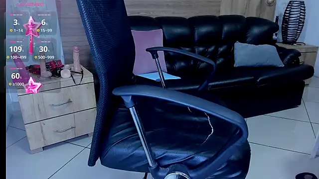 camilleDiaz16 online show from 15, 3, 2025