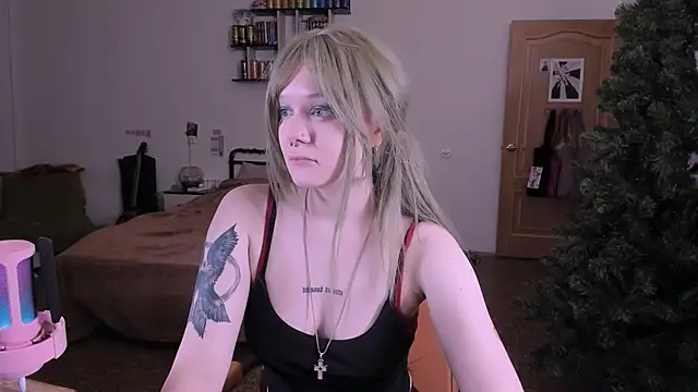 cyber whore  online show from 20, 2, 2026