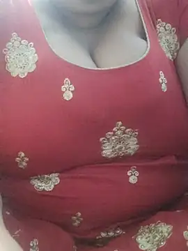 Snapshot of Seema_99 chatting on 1, 5, 2026 Seema 99 online show from 1, 5, 2026