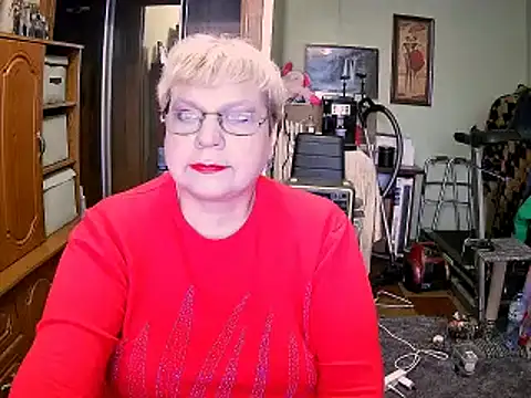 LOLA8888 online show from 6, 11, 2025