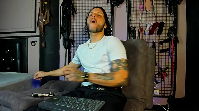 Twisted Fantasy online show from 19, 3, 2025