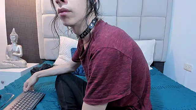 Hecatee 77 online show from 29, 1, 2025