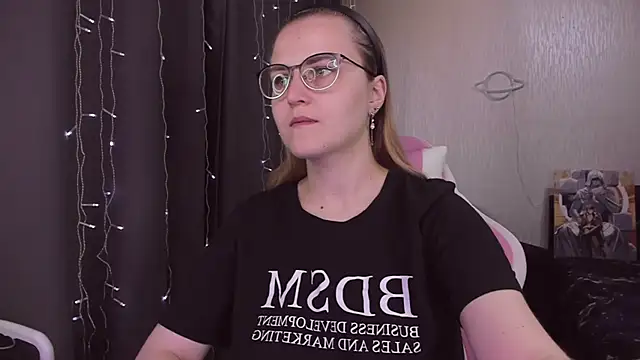 MissBrightShine online show from 8, 10, 2025