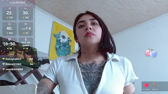 ZoeBakers  online show from 13, 12, 2025