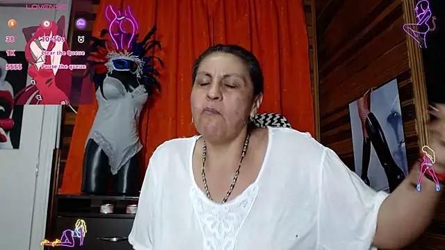 merlyna goldens online show from 23, 1, 2025