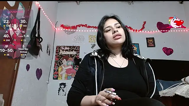 Saray extrovert  online show from 17, 9, 2025