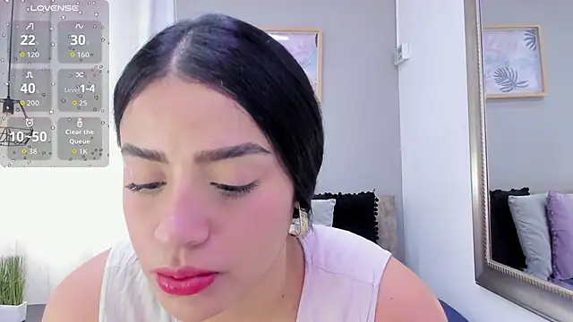 Paula Desousa online show from 14, 9, 2025