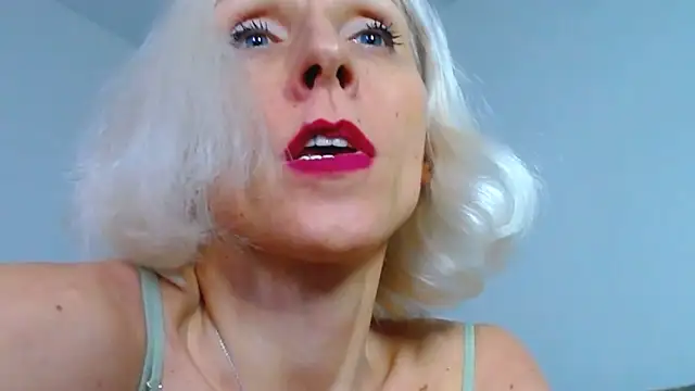 Kissiya-Allisya online show from 10, 2, 2025