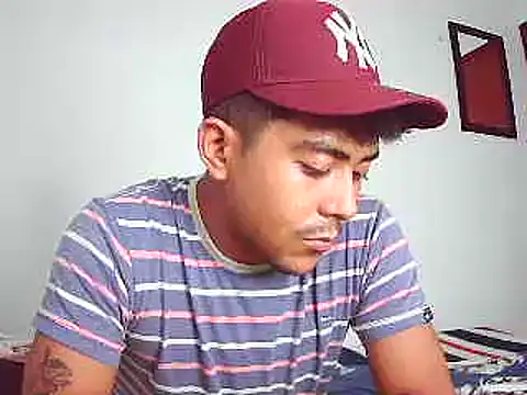 Snapshot of wailer_ chatting on 30, 12, 2024 wailer online show from 30, 12, 2024