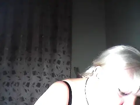 Snapshot of MeilomaWesa chatting on 29, 1, 2025 MeilomaWesa online show from 29, 1, 2025