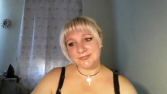 Snapshot of MeilomaWesa chatting on 23, 9, 2025 MeilomaWesa online show from 23, 9, 2025