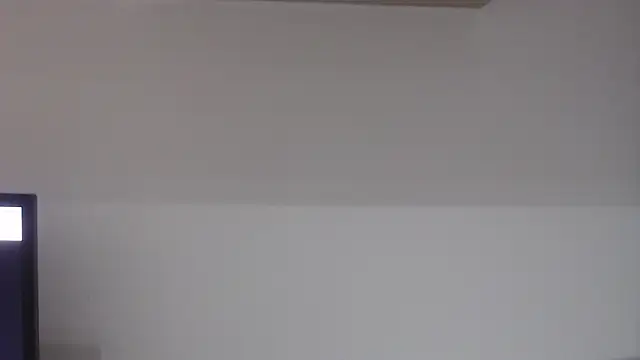 IsaaMoore online show from 18, 3, 2026