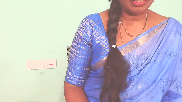 Snapshot of shrutitelugu69 chatting on 1, 5, 2026 shrutitelugu69 online show from 1, 5, 2026