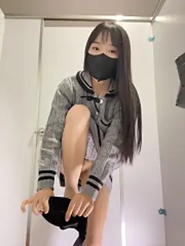 Asia-Lynn online show from 3, 12, 2025