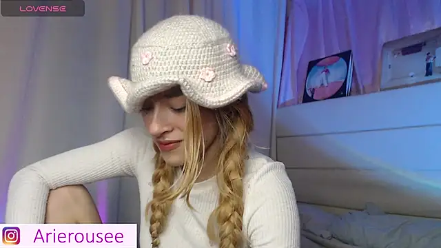 arie rousee sub online show from 11, 10, 2025