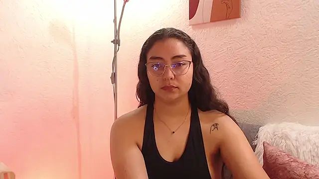  Kim  M online show from 22, 2, 2026