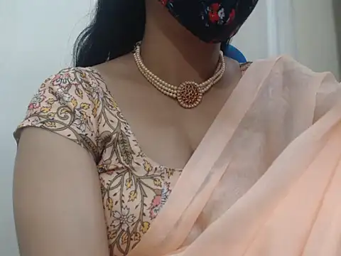 Lovely Siri 23 online show from 14, 12, 2025