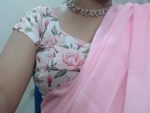 Lovely Siri 23 online show from 7, 6, 2026